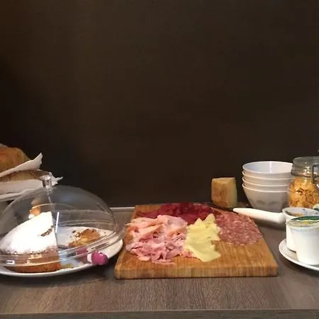 Lago Delle Orchidee Bed and Breakfast Riva di Solto