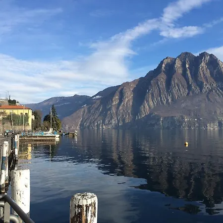 Lago Delle Orchidee Bed and Breakfast Riva di Solto