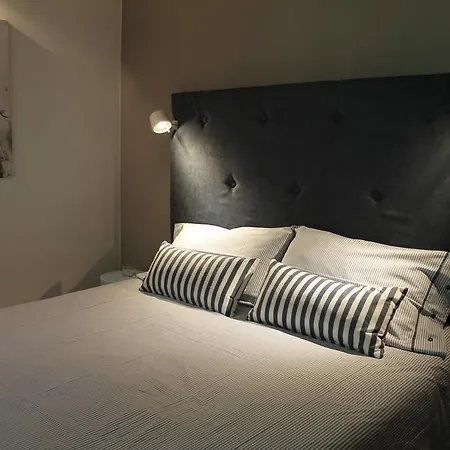 Lago Delle Orchidee Bed and Breakfast *