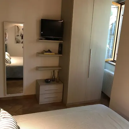Lago Delle Orchidee Bed and Breakfast *