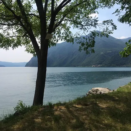 Lago Delle Orchidee Riva di Solto